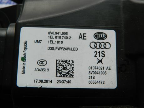 Far stanga Bi-Xenon Led Audi A3 8V 2012-2017 8V0941005