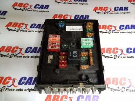 Panou sigurante VW Caddy (2K) 2004-2015 1K0937125A