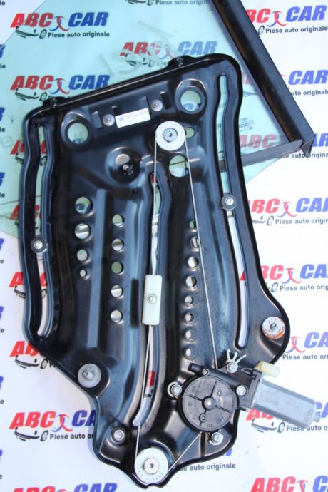Macara cu motoras stanga spate Audi A5 8T 2008-2015 8F0839397D