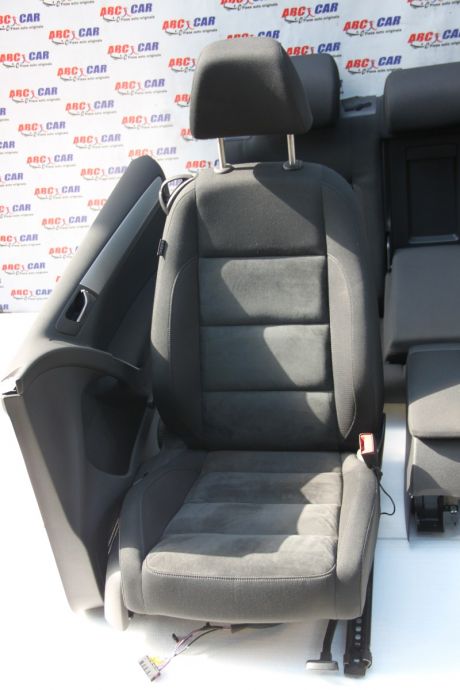 Interior textil + alcantara VW Golf 6 (model in 2 usi) 2009-2013