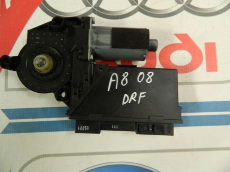 Motoras geam dreapta fata Audi A8