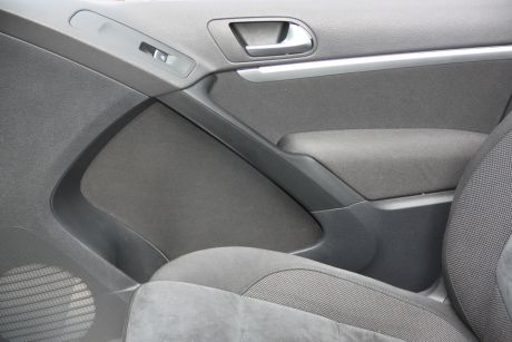Interior textil si alcantara VW Tiguan (5N) 2007-2016