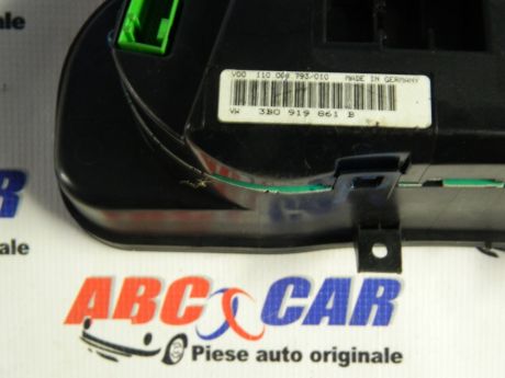 Ceas de bord VW Passat B5 1999-2005 1.8 Benzina 3B0919861B