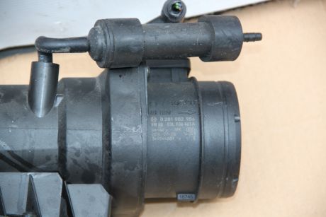 Debitmetru aer Audi A4 B9 8W 2.0 TDI 2015-In prezent 03L906461A, 0281002956