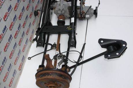 Planetara dreapta spate Dacia Duster 1.6 benzina 2009-2017 396004652R