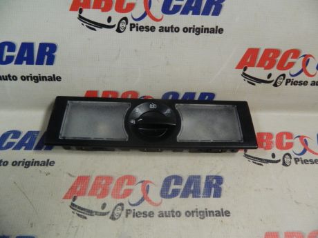 Plafoniera VW Jetta cod: 6Q0947291B