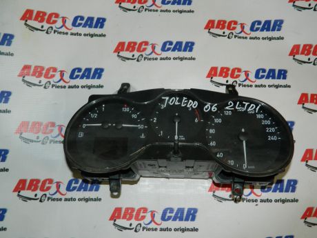 Ceasuri de bord Seat Toledo 3 (5P2) 2005-2009 2.0 TDI 5P0920822E