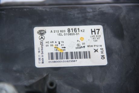 Far stanga Mercedes E-Class W212 2009-2013 A212820816KZ