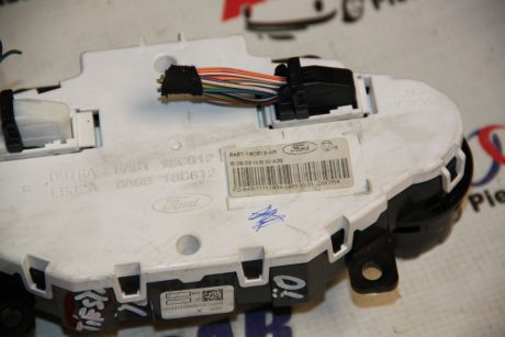 Panou comanda clima Ford Fiesta 2009-2017 8A6T-18C612-AR