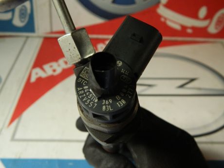 Injector Audi A3 8P 2004-2012 03L130277J