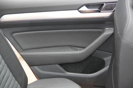 Interior electric (ergoComfort)  din piele si alcantara VW Passat B8 limuzina 2015-2023