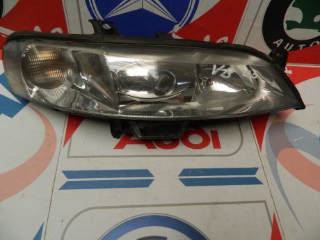 Far dreapta cu xenon Opel Vectra B 1995-2002