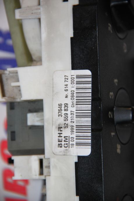 Panou comanda AC Opel Astra G 1999-2005 52559839
