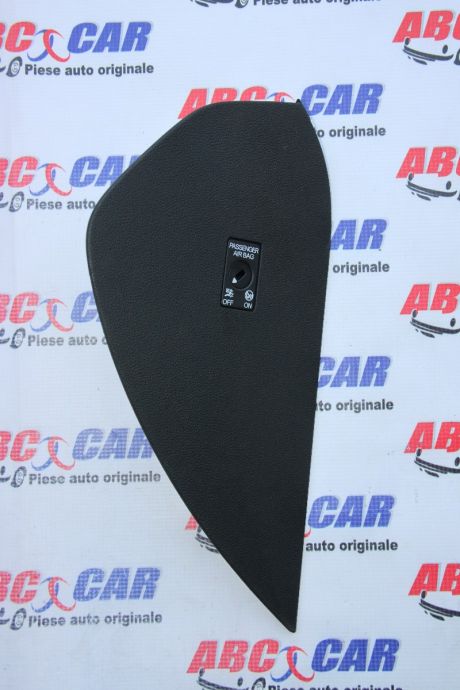 Ornament plansa de bord VW Passat B8 2015-2023 3G1858248C