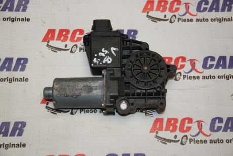 Motoras macara stanga fata Opel Vecra B 1995-2002 90520227, 0130821654