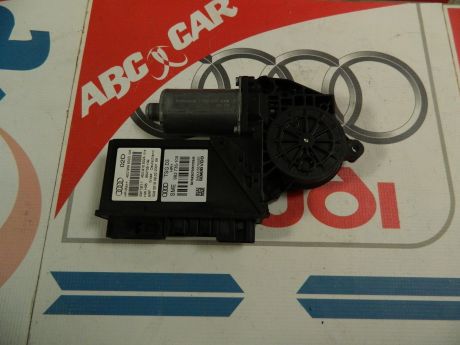 Motoras geam dreapta spate Audi A8