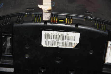 Ceasuri de bord (Anglia) BMW Seria 5 E39 1998-2004 6211-8381196, 110008735
