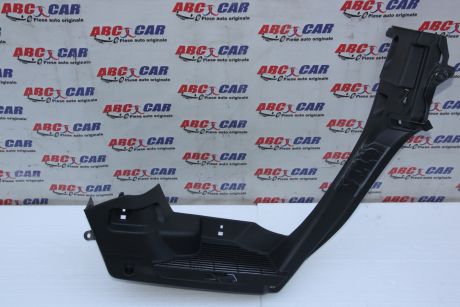 Ornament stanga portbagaj VW Golf 7 hatchback 2014-2020 5G6867761E