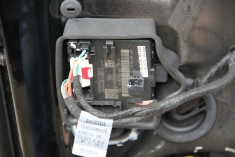 Modul confort usa dreapta fata Audi Q5 FY 2017-2024 4M1959792B