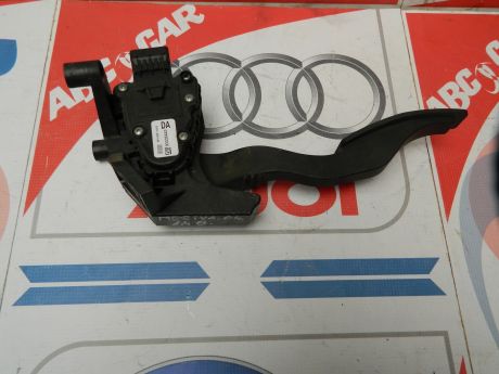 Pedala acceleratie Opel Meriva 1.4 Benzina COD : 93335443DA