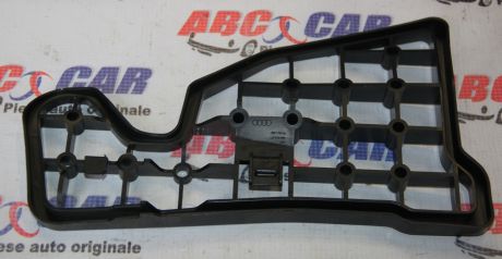 Suport dreapta consola centrala Audi Q7 4M 3.0 TDI 2016-prezent 4M0864471
