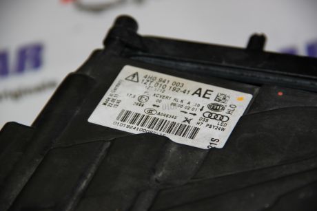 Far stanga Bi-Xenon Led Audi A8 D4 4H 2010-2016 4H0941003AE