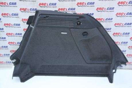 Ornament dreapta portbagaj Audi Q3 8U 2011-2018 8U0863880B
