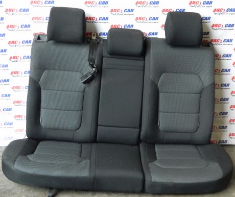 Bancheta spate completa din material VW Passat B7 variant 2010-2014