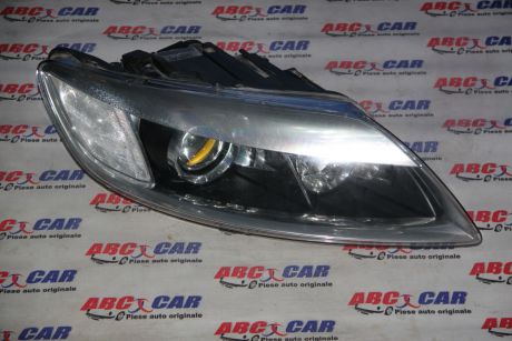 Far dreapta bi-xenon Audi Q7 4L 2005-2010 4L0941004A