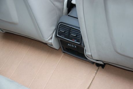 Interior piele + alcantara (culoare gri), electric fara memorie Audi A4 B8 8K 2008-2015 Avant