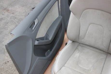 Interior piele + alcantara (culoare gri), electric fara memorie Audi A4 B8 8K 2008-2015 Avant
