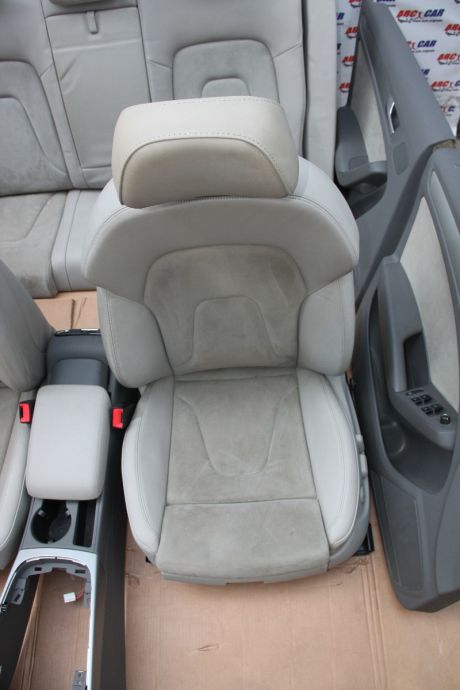 Interior piele + alcantara (culoare gri), electric fara memorie Audi A4 B8 8K 2008-2015 Avant