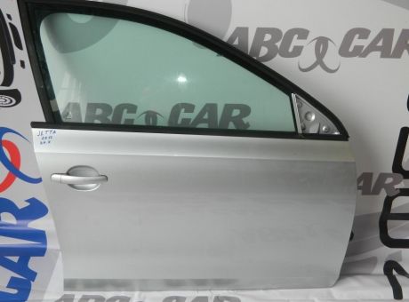 Usa dreapta fata Vw Jetta 2