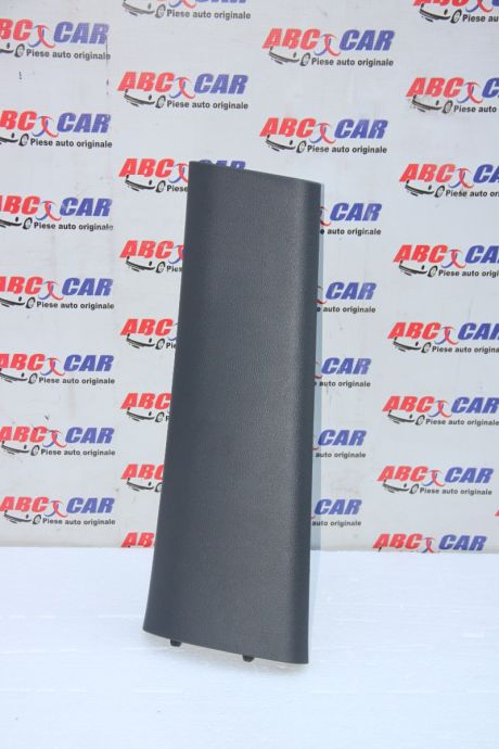 Ornament stalp stanga VW Caddy (2K) 2004-2015 2K0867291