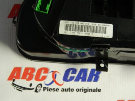Ceasuri de bord VW Passat B5 1999-2005 1.9 TDI 3B0920802F