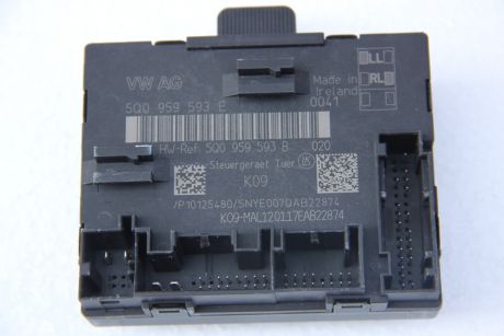 Modul usa dreapta fata VW Arteon 2017-prezent 5Q0959593E