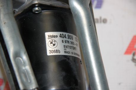 Ansamblu stergator cu motoras BMW Seria 3 E90/E91 2005-2012 7161711-04