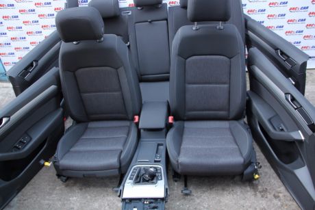 Interior textil complet (ENG) VW Passat B8 2015-2023 limuzina