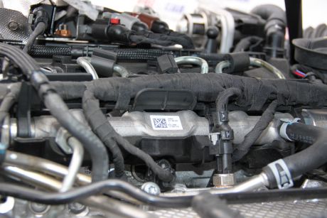 Rampa injectoare Skoda Octavia (NX) 2019-prezent 05L089