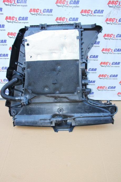 Capac motor cu filtru de aer Audi Q7 4M 3.0 TDI 2016-prezent