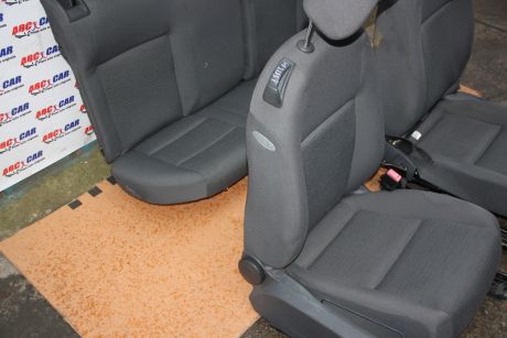 Interior textil VW Golf 5 2005-2009 model 2 usi