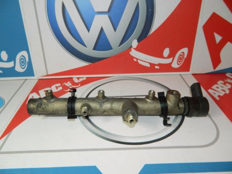 Rampa injectoare Audi A8 D3 4E 2003-2009 3.0 TDI  059130090J