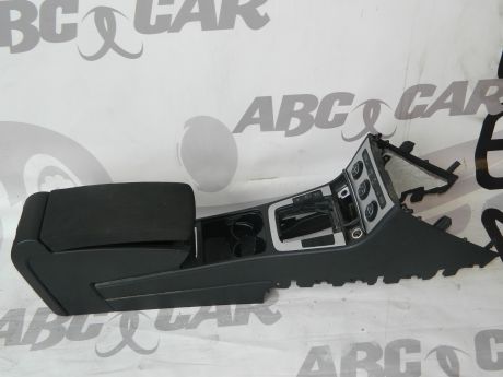 Tunel cu cotiera VW Passat B6 2005-2010 variant
