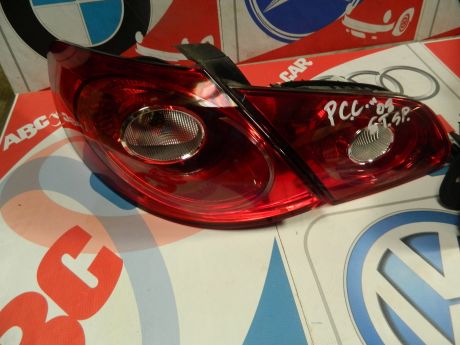 Stop stanga capota Vw Passat CC