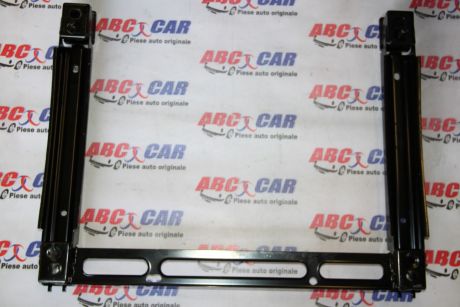 Ghidaj scaun stanga Audi Q7 4M 2016-prezent 3.0 TDI 4M0881677A