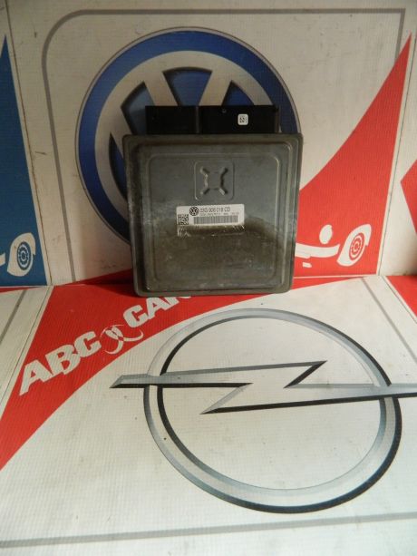 Calculator motor VW Passat B7 2010-2014 2.0 TDI 03G906018CD