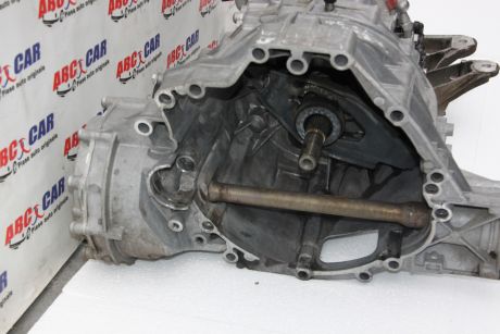 Cutie de viteze manual Audi Q5 2008-2016 2.0 TDI quattro cod: LRZ