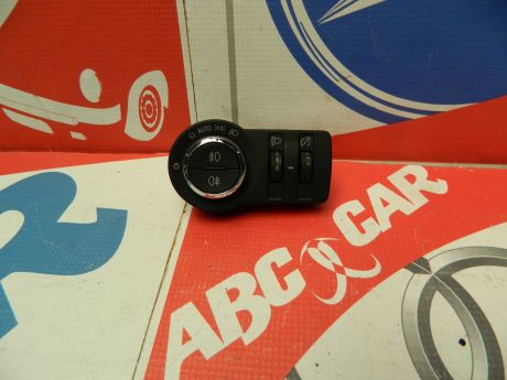 Bloc lumini Opel Astra J 2009-2015 13268702