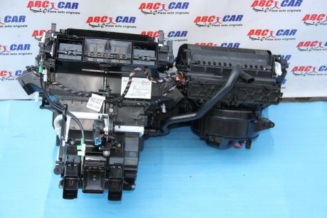 Carcasa climatizare VW Passat B8 2015-2023 3Q1816005B