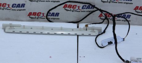 Lumina ambientala LED dreapta Audi A8 4H D4 2010-2016 4H0947192